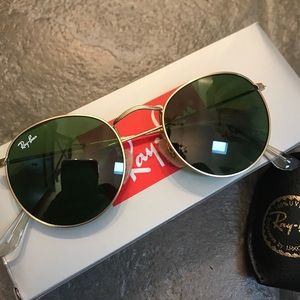 Ray-Ban classic round- green g15 lenses